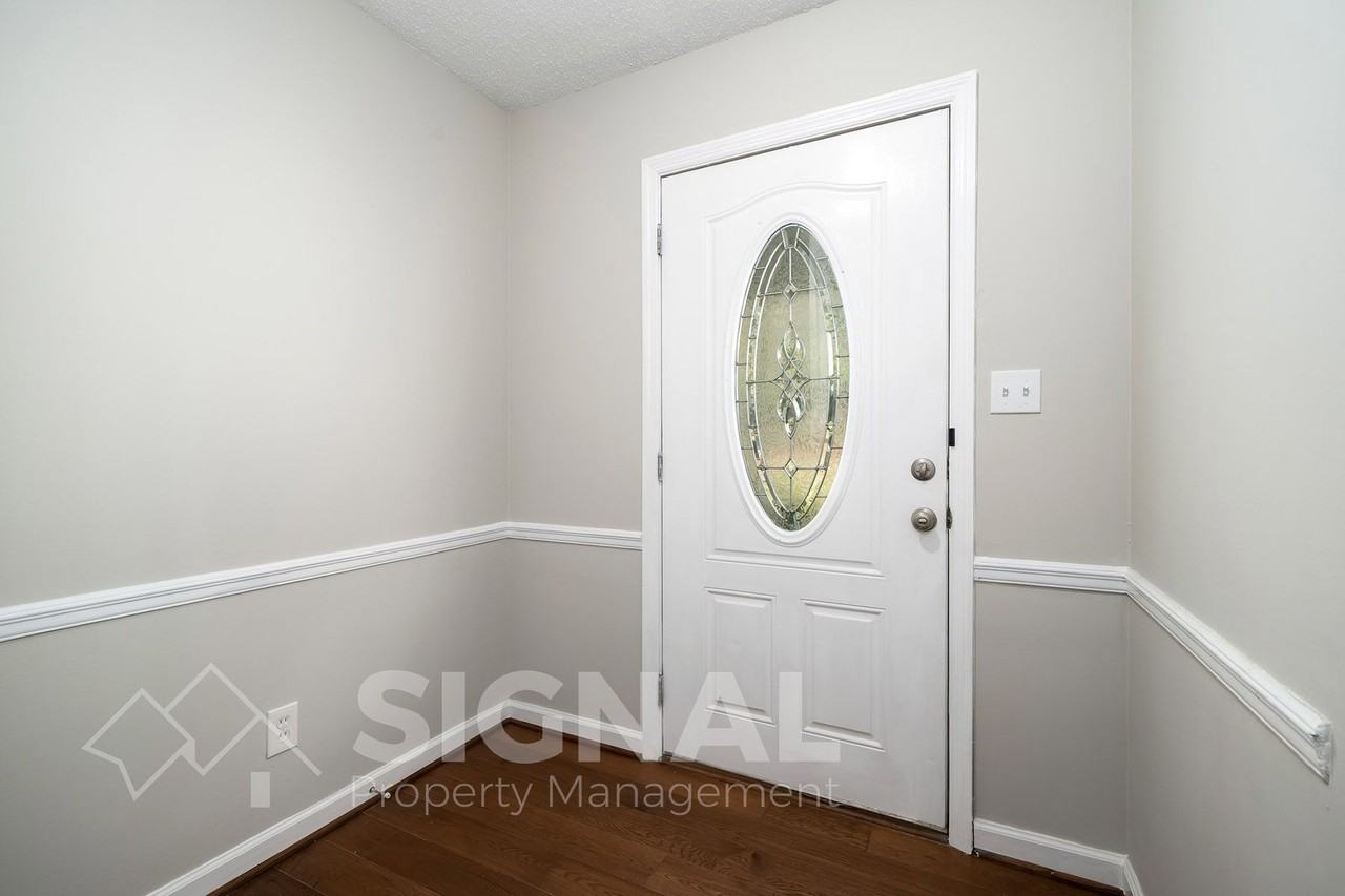 1932 Carraway St - Photo 5 of 29