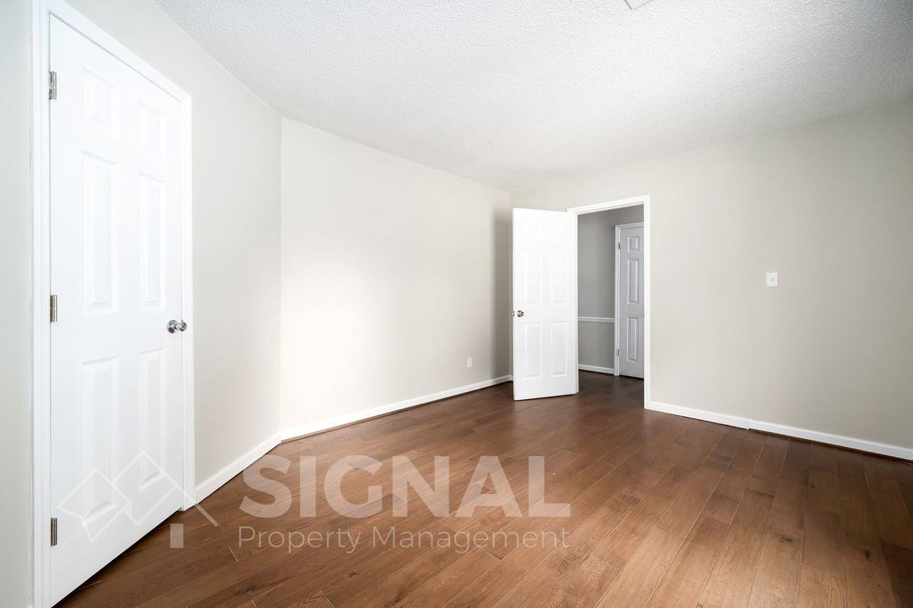 1932 Carraway St - Photo 7 of 29