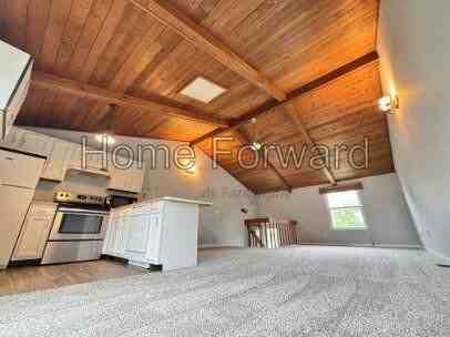 3167 Yellowstone Pkwy - Photo 7 of 16