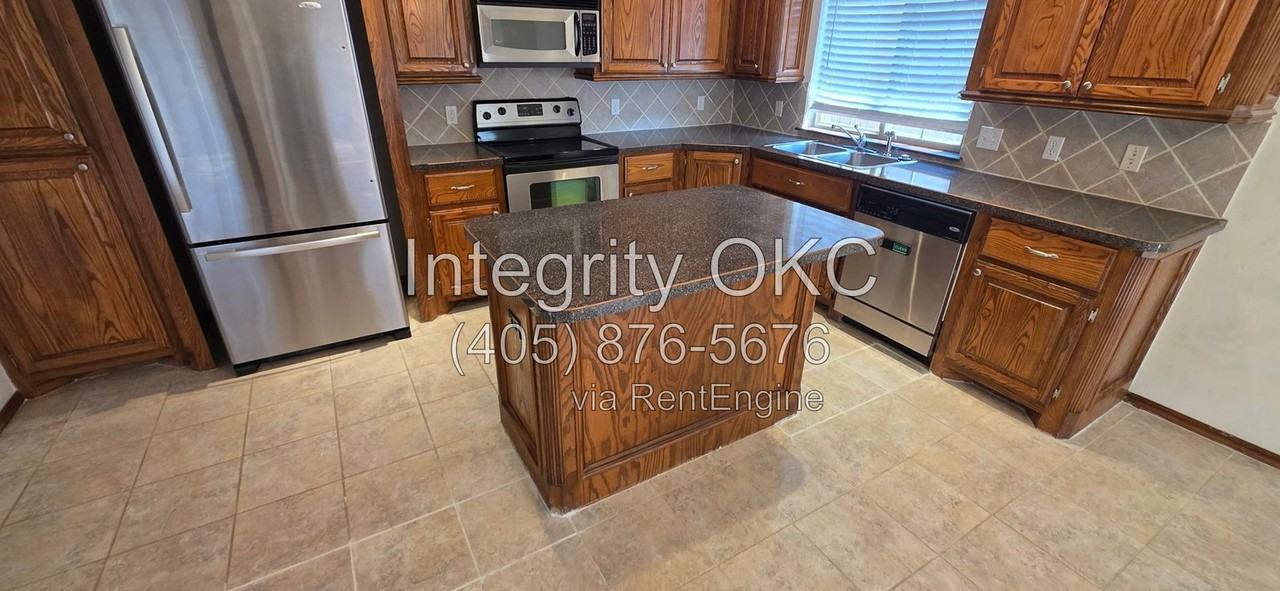 2621 Jefferson Dr - Photo 4 of 15