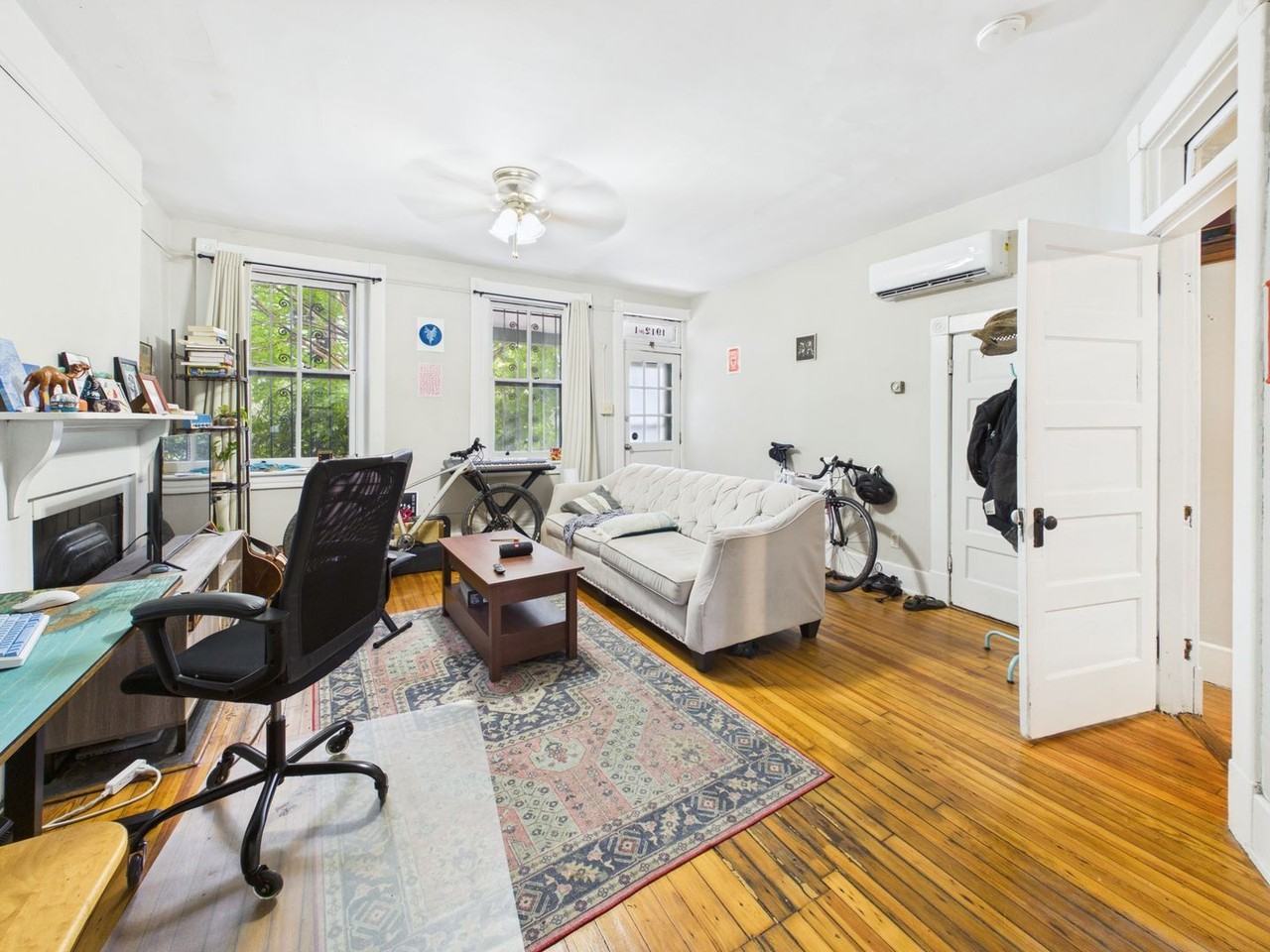 1912 Parkwood Ave #1 - Photo 3 of 14