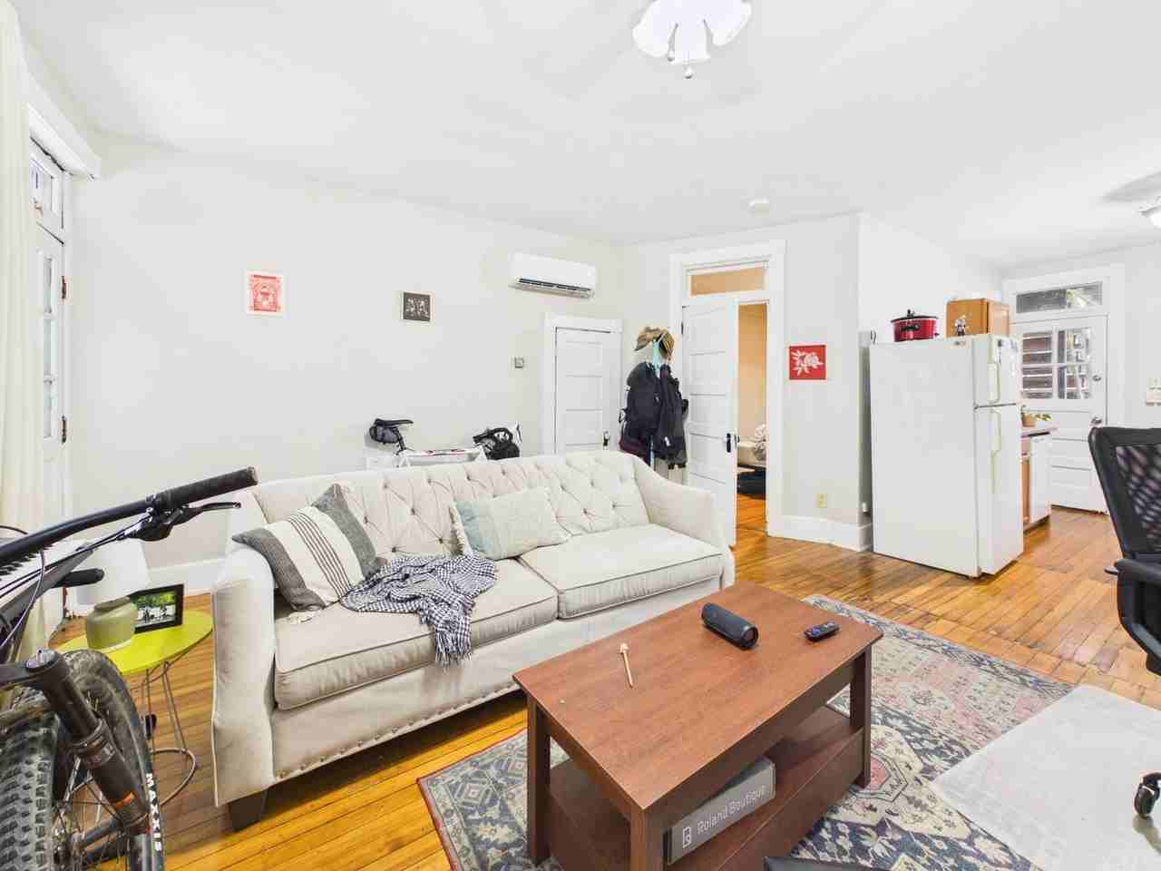 1912 Parkwood Ave #1 - Photo 4 of 14