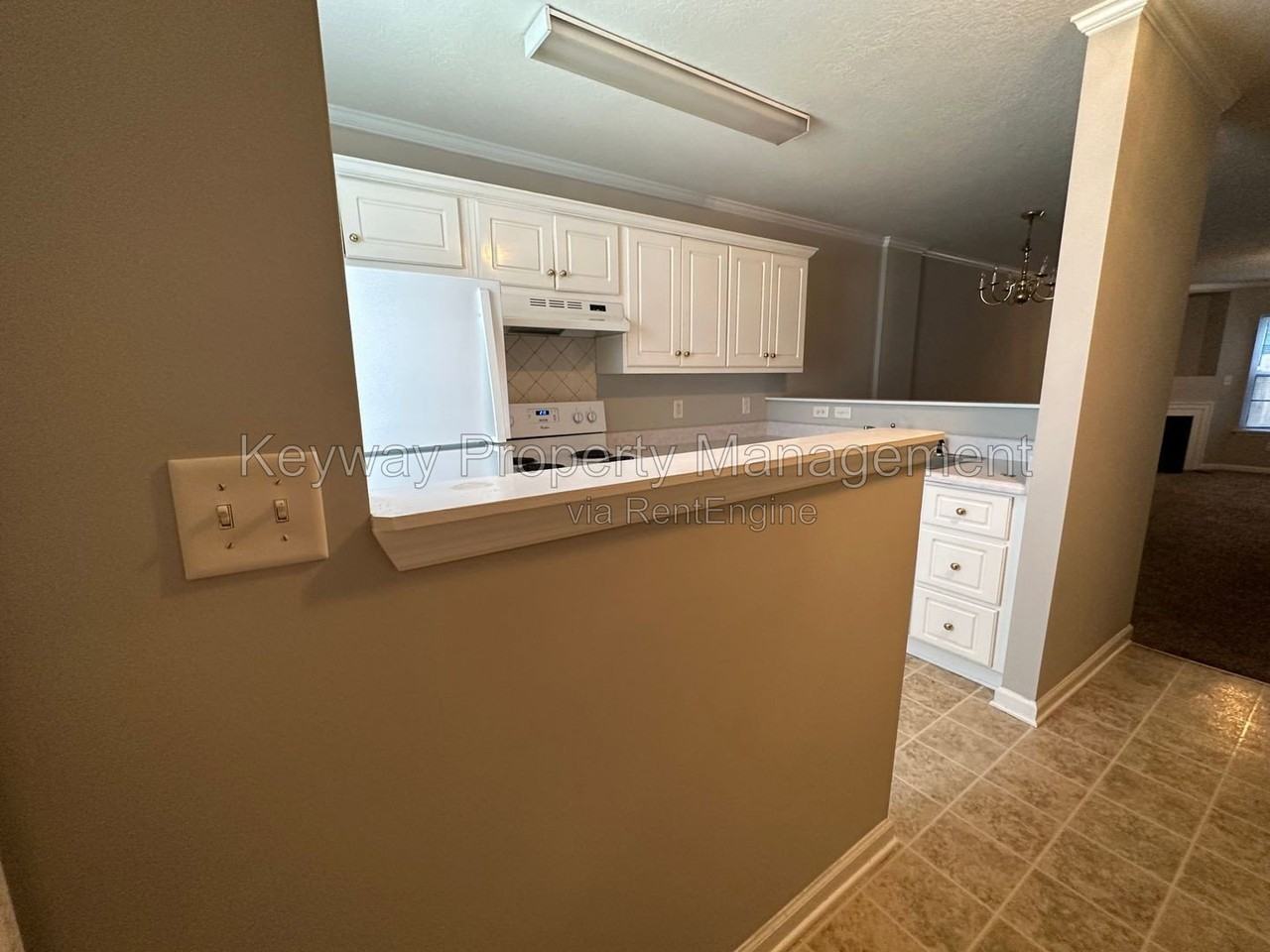 124 Brittany Way - Photo 2 of 24