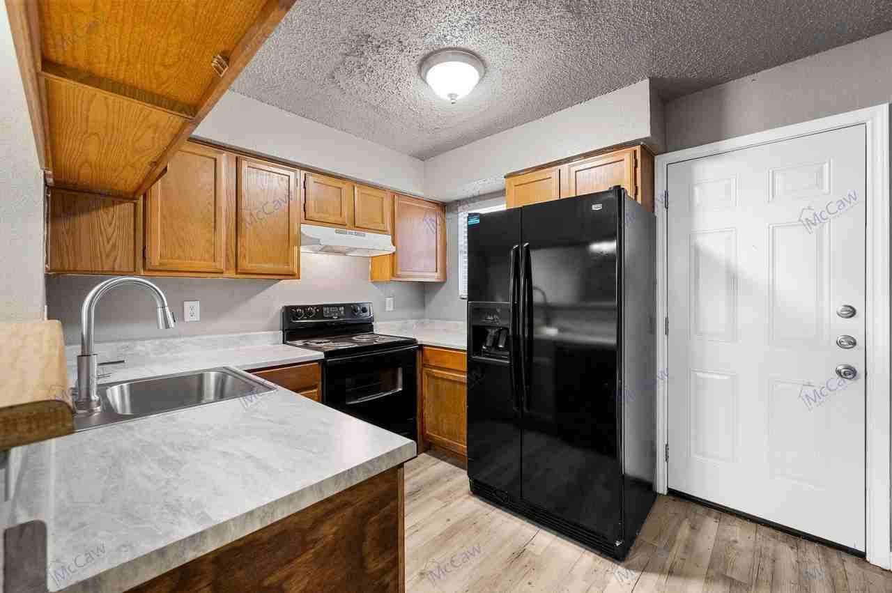 9459 Olde Village Ct - Photo 3 of 23