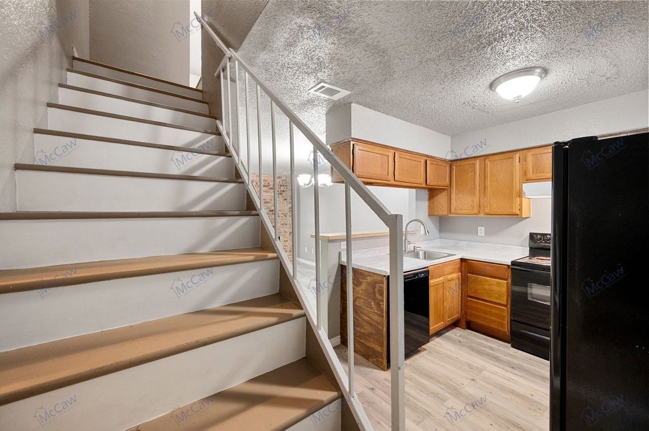 9459 Olde Village Ct - Photo 4 of 23