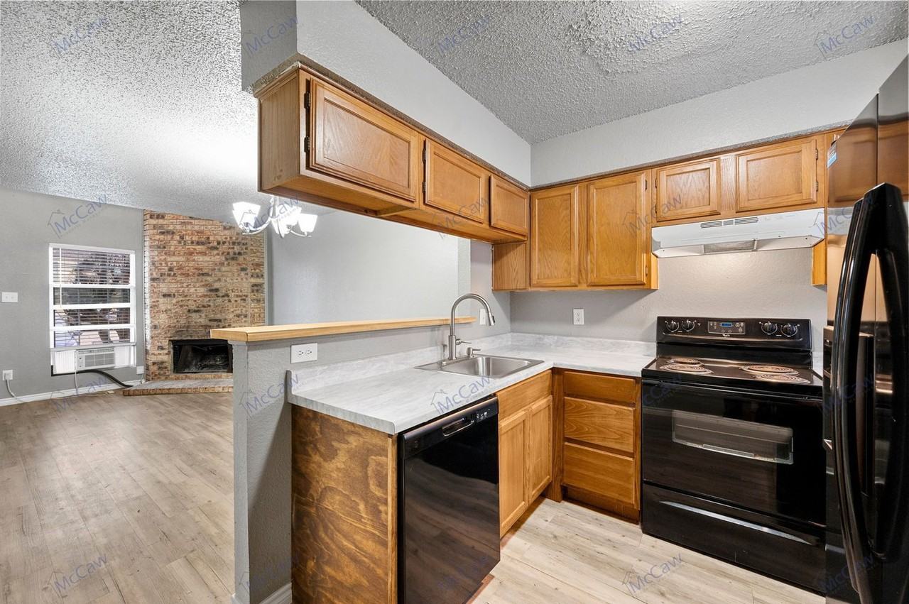 9459 Olde Village Ct - Photo 7 of 23