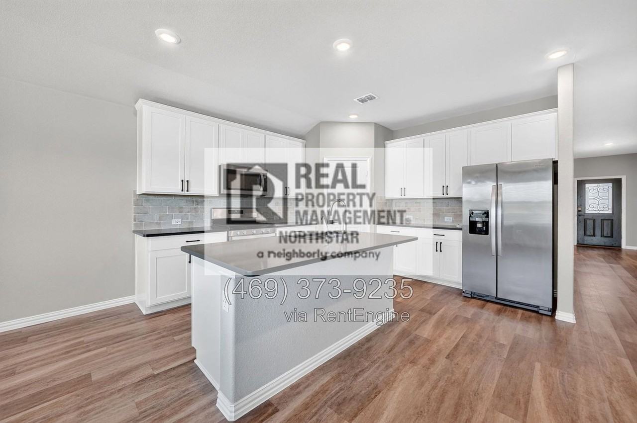 2501 Real Quiet Dr - Photo 7 of 35