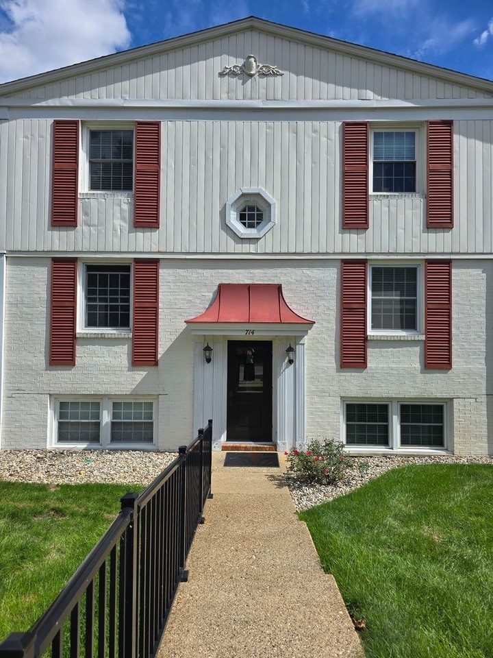 714 Garland Cir