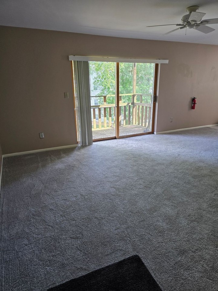 714 Garland Cir - Photo 2 of 17