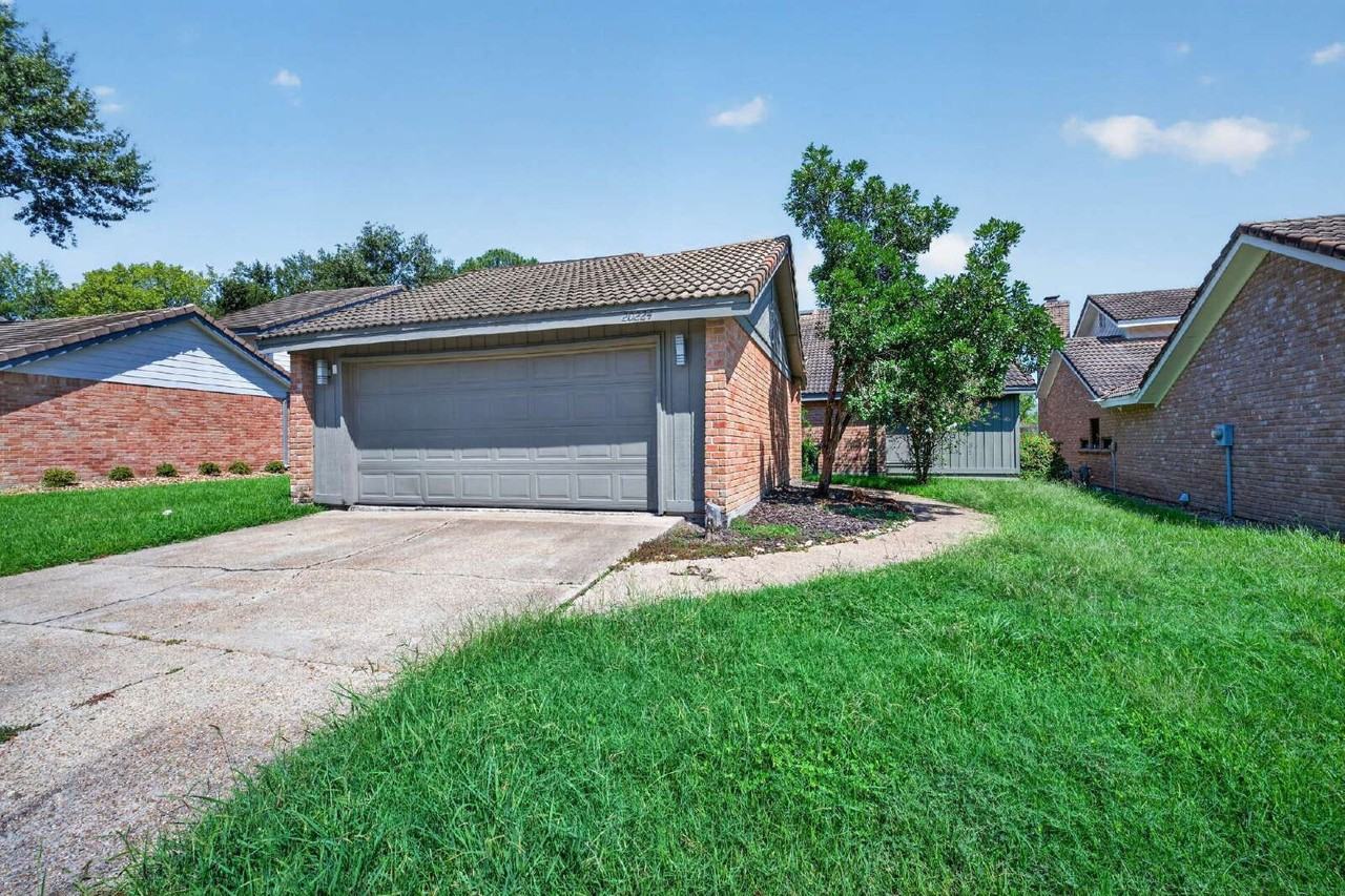 20224 Atascocita Shores Dr