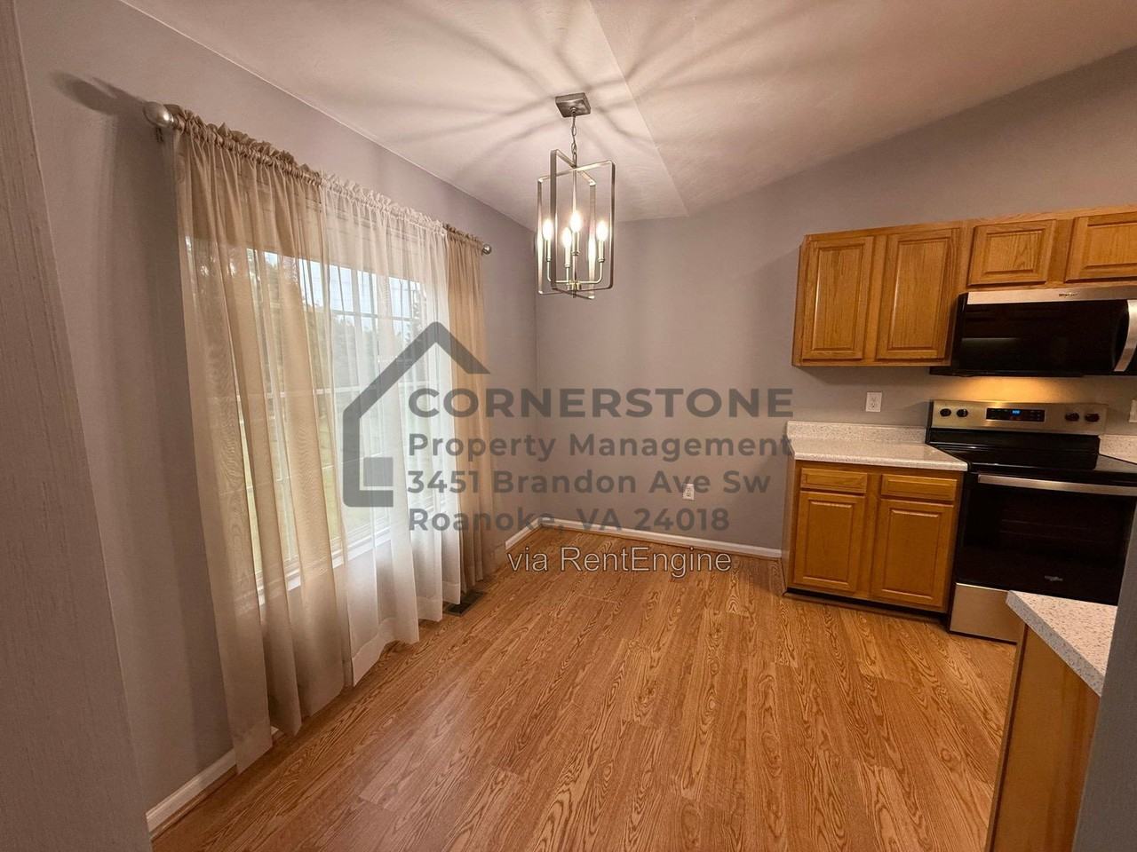 4518 Lomond Cir - Photo 4 of 31