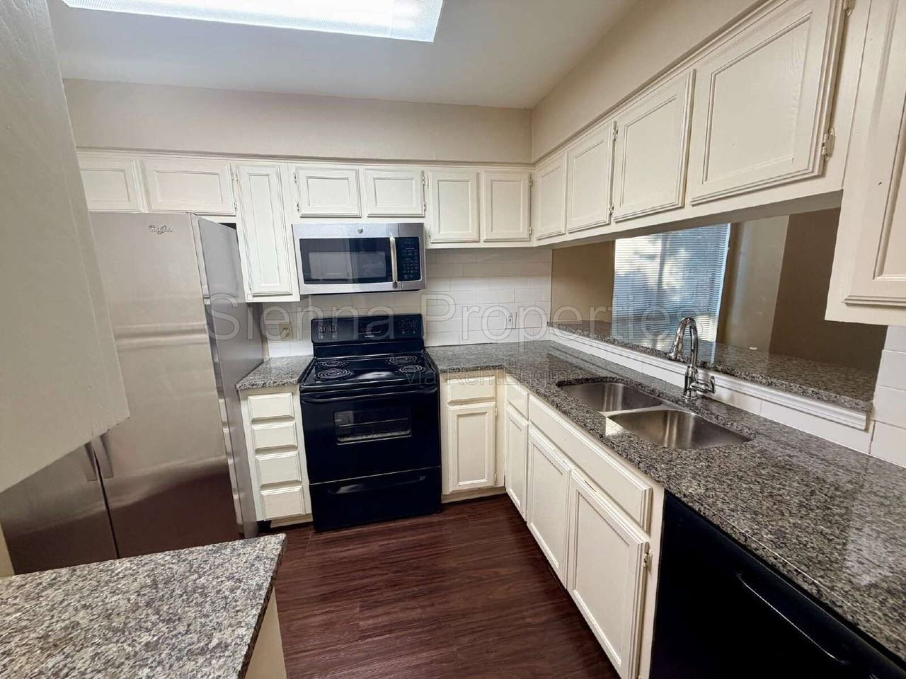 3801 Menchaca Rd #14 - Photo 2 of 28