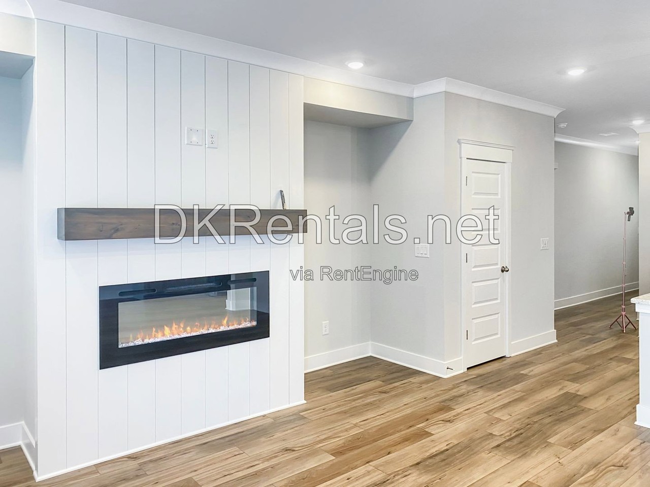 92 Depot Landing Rd - Photo 3 of 18