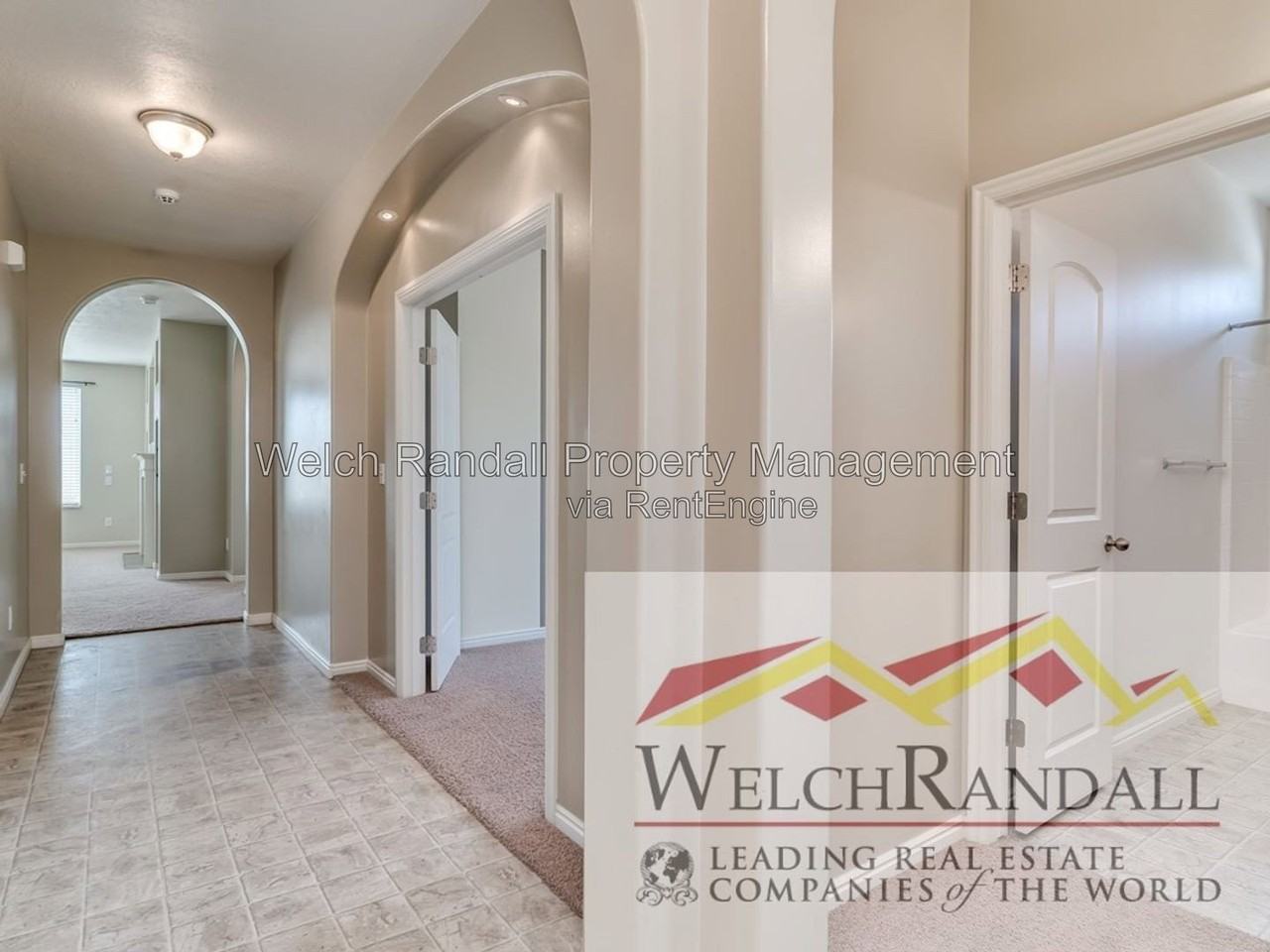 897 Oxford Dr - Photo 2 of 26
