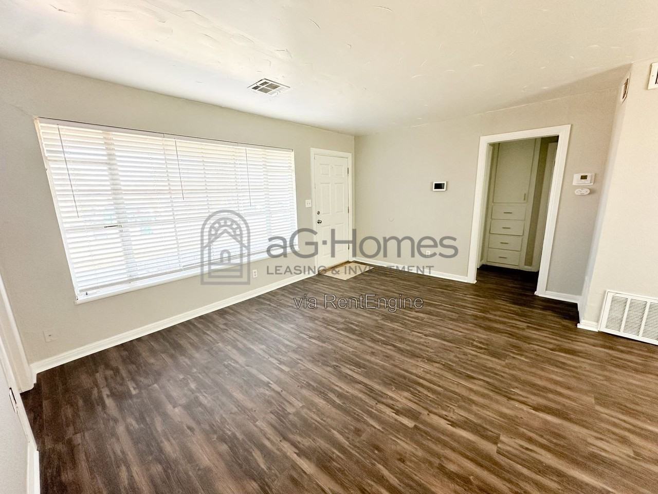 1508 Ne 44th St - Photo 5 of 17