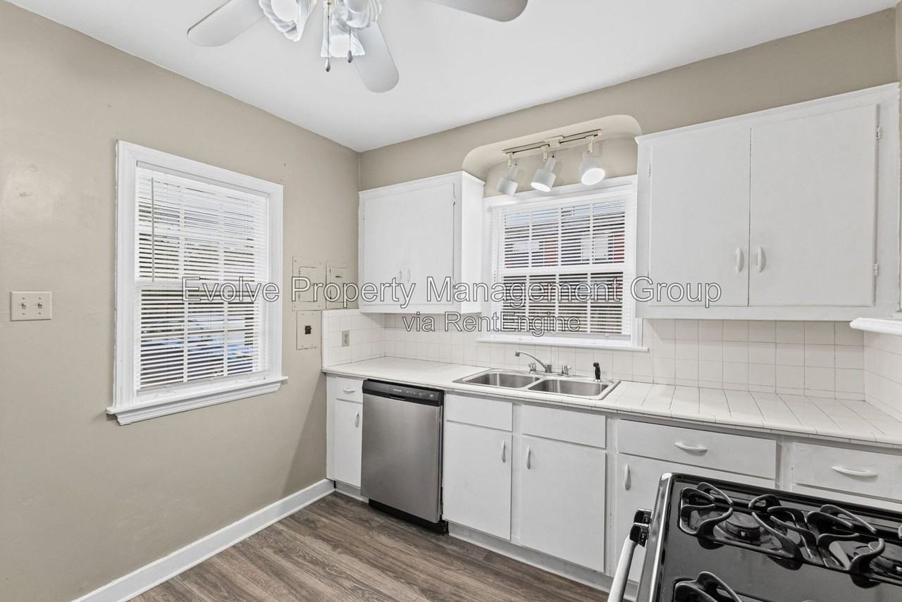 612 Brister St #A - Photo 7 of 20
