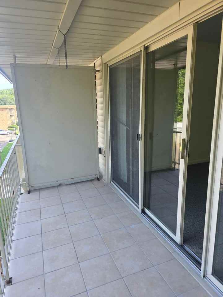 748 W Kilgore Rd #308 - Photo 5 of 14