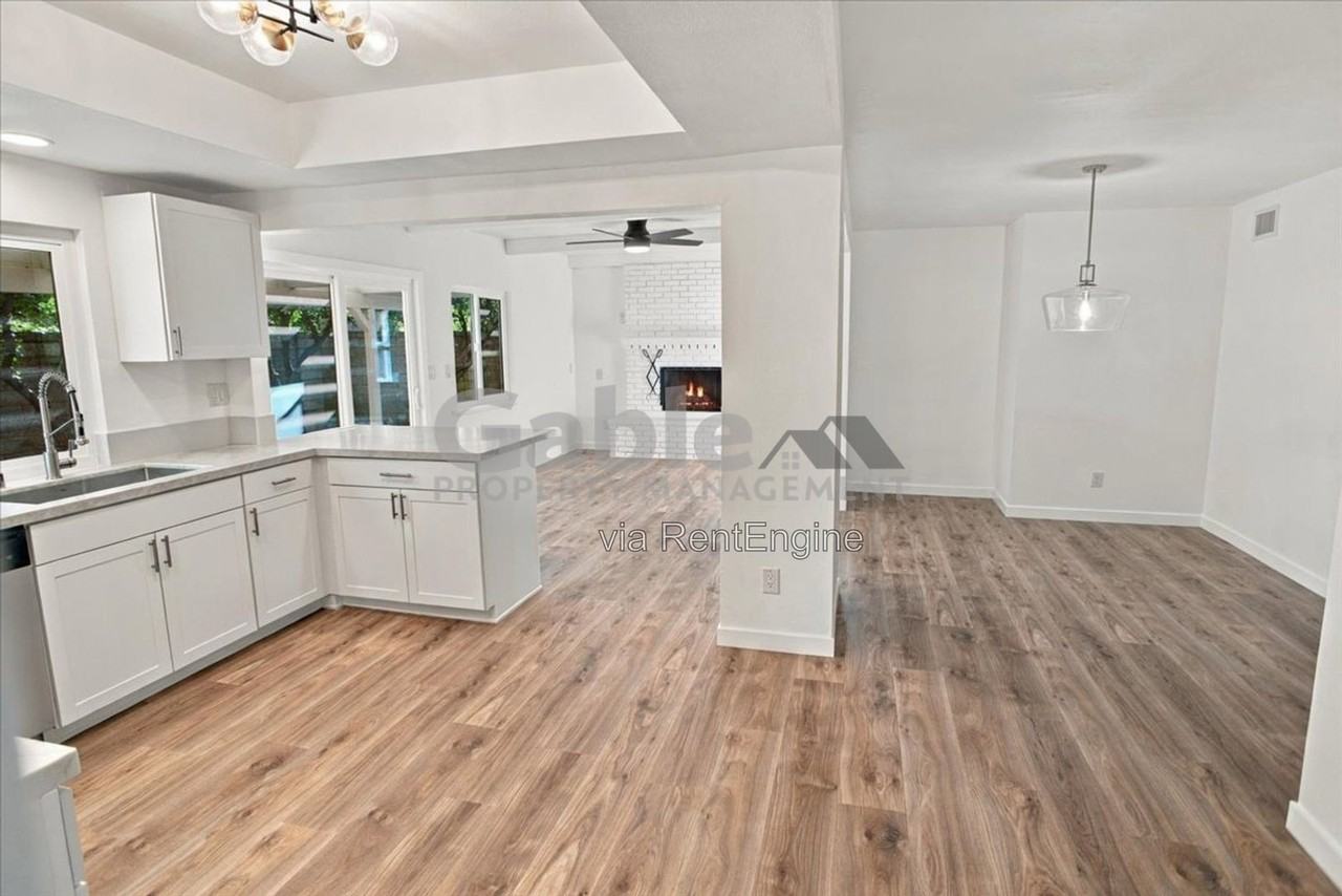 25753 Rana Dr - Photo 6 of 20