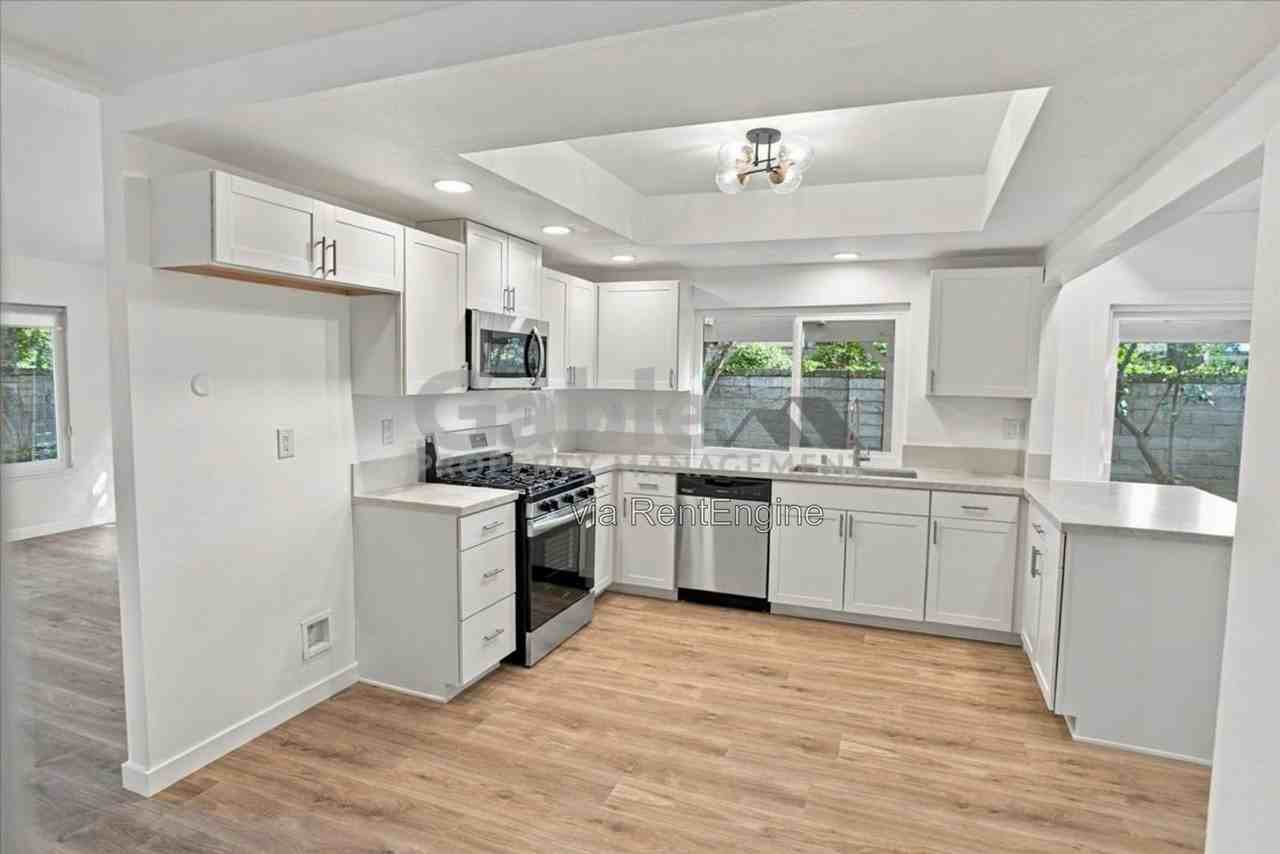 25753 Rana Dr - Photo 7 of 20