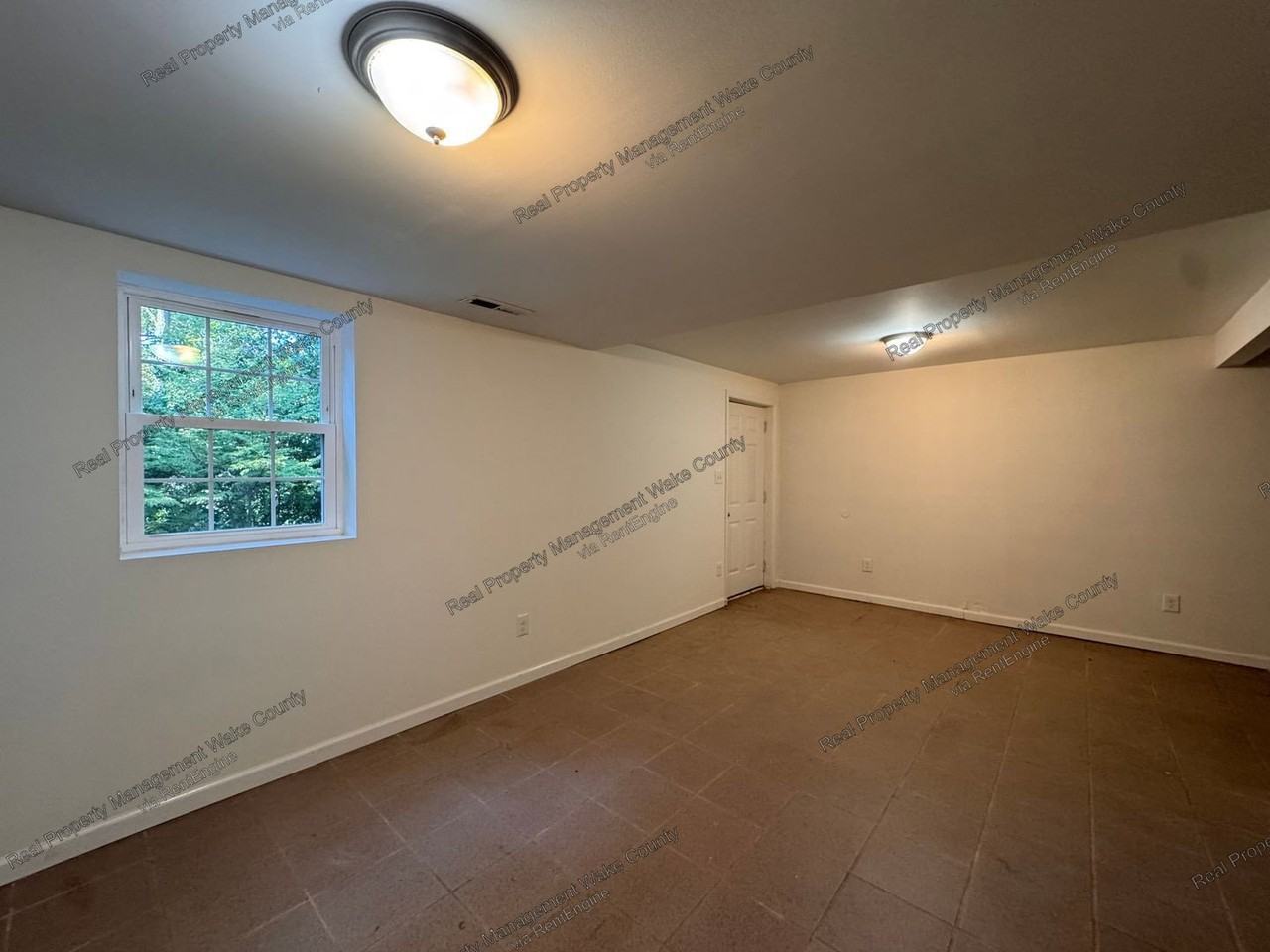 612 Essington Pl - Photo 3 of 37