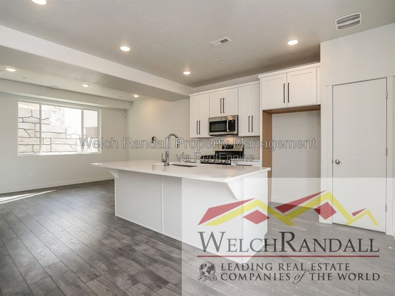 264 N West Temple St - Photo 6 of 25