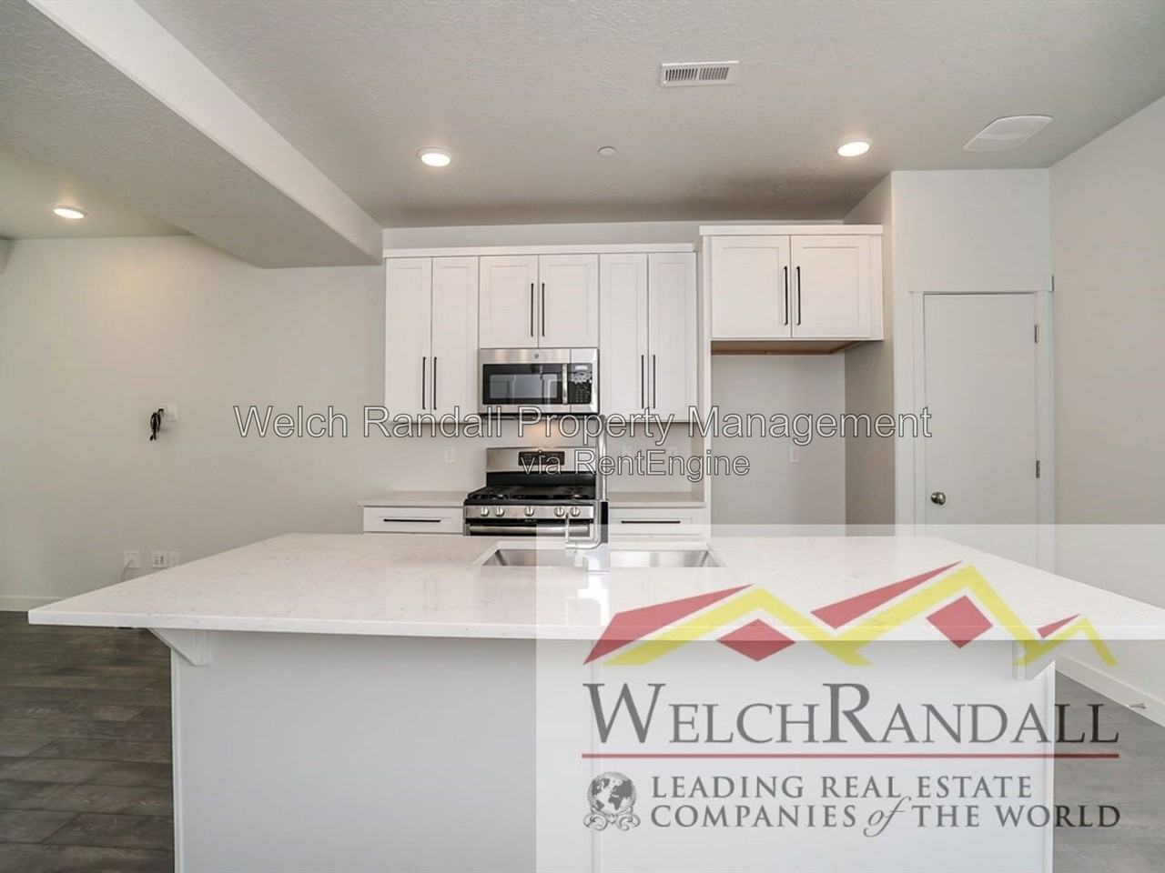 264 N West Temple St - Photo 7 of 25