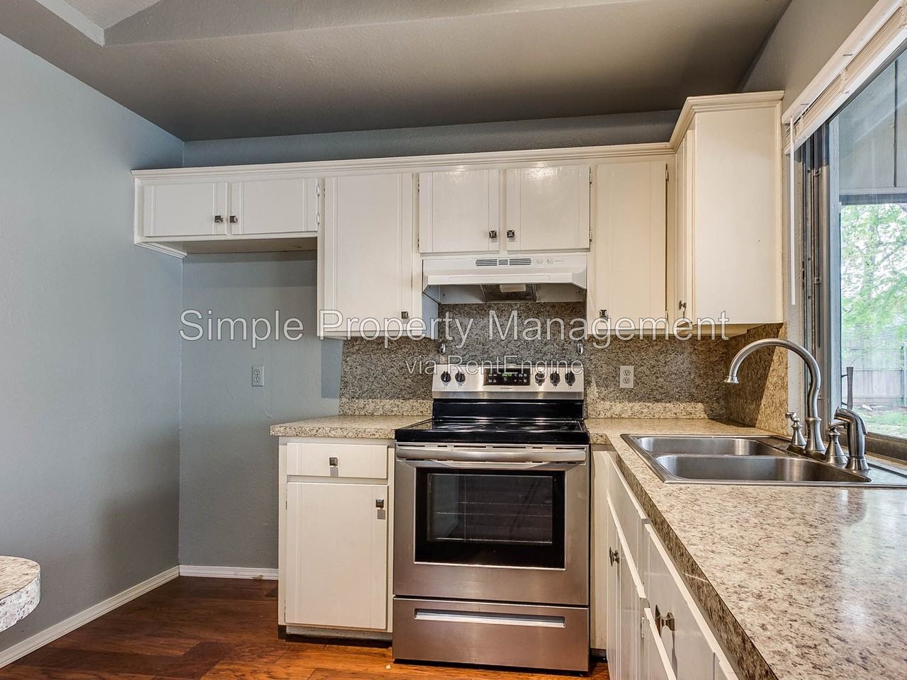 2229 Nw 113th St - Photo 3 of 42