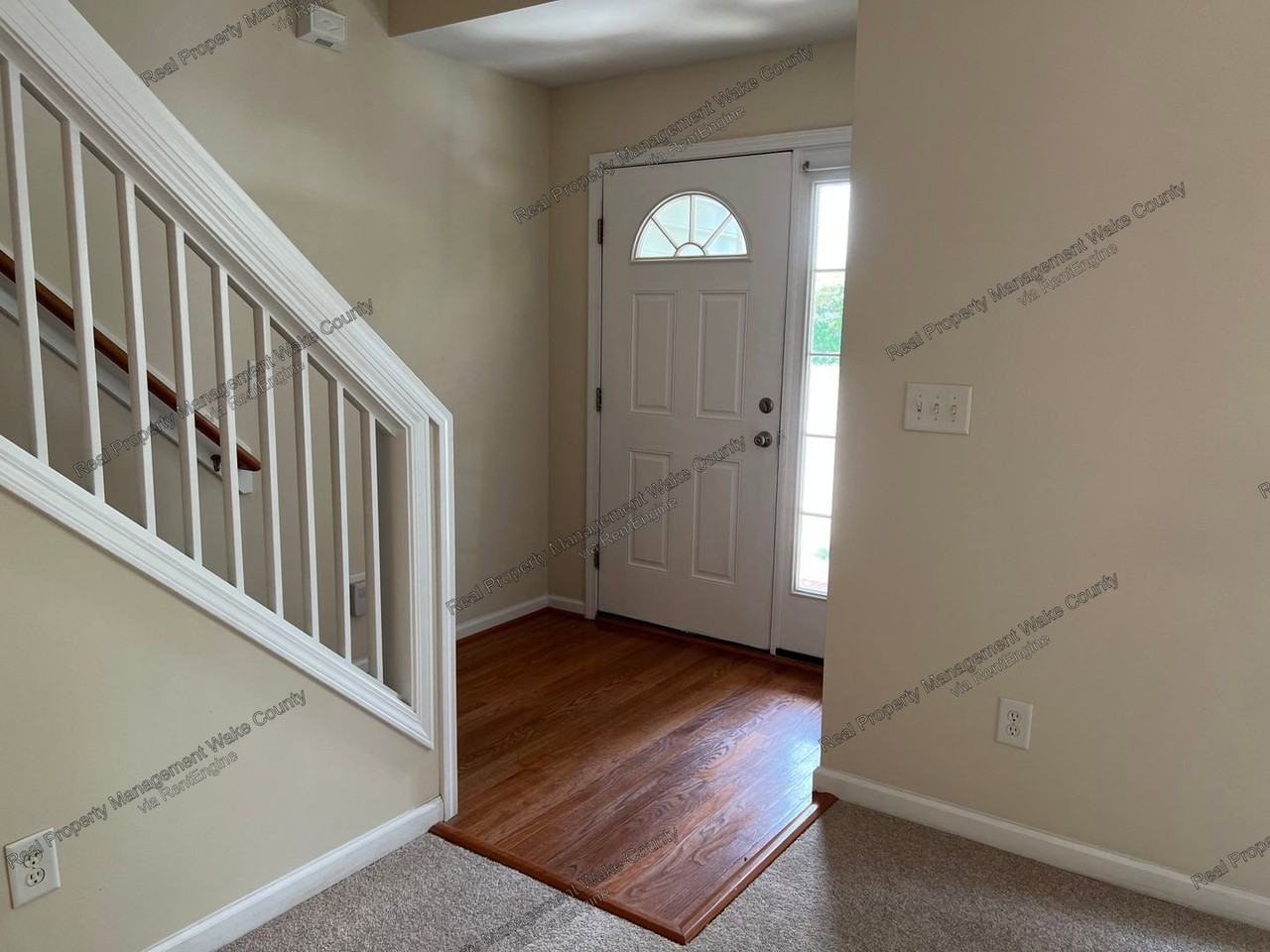 2516 Farlow Gap Ln - Photo 3 of 36
