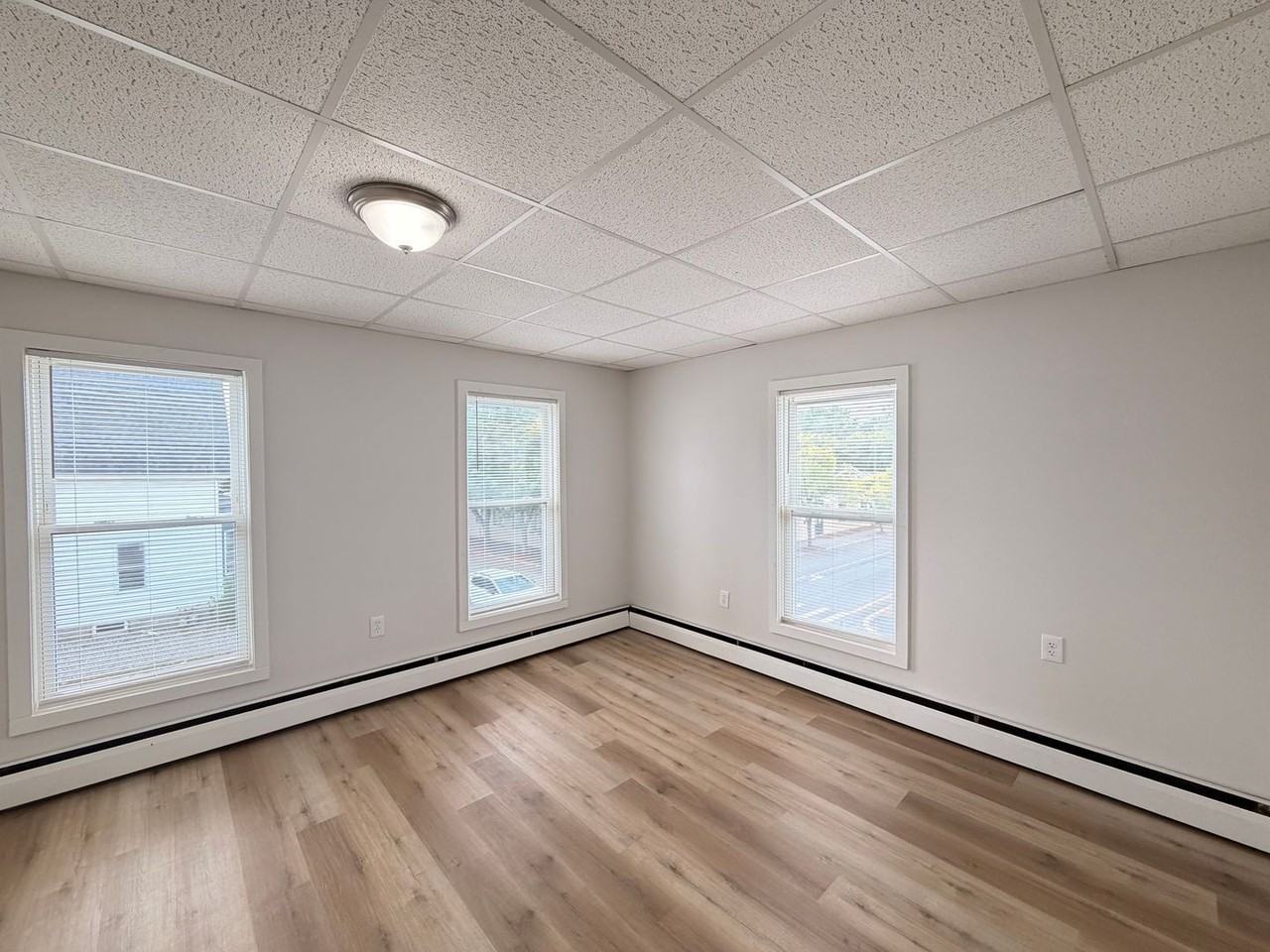 659 Chestnut St #2 - Photo 6 of 17
