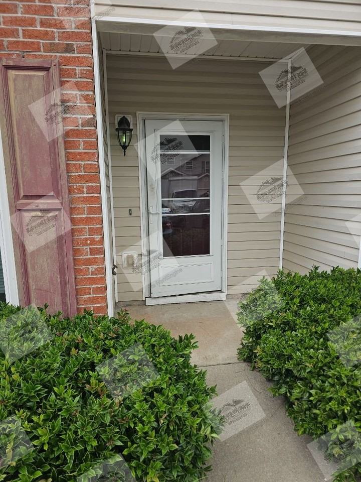 235 Shenandoah Dr - Photo 2 of 10