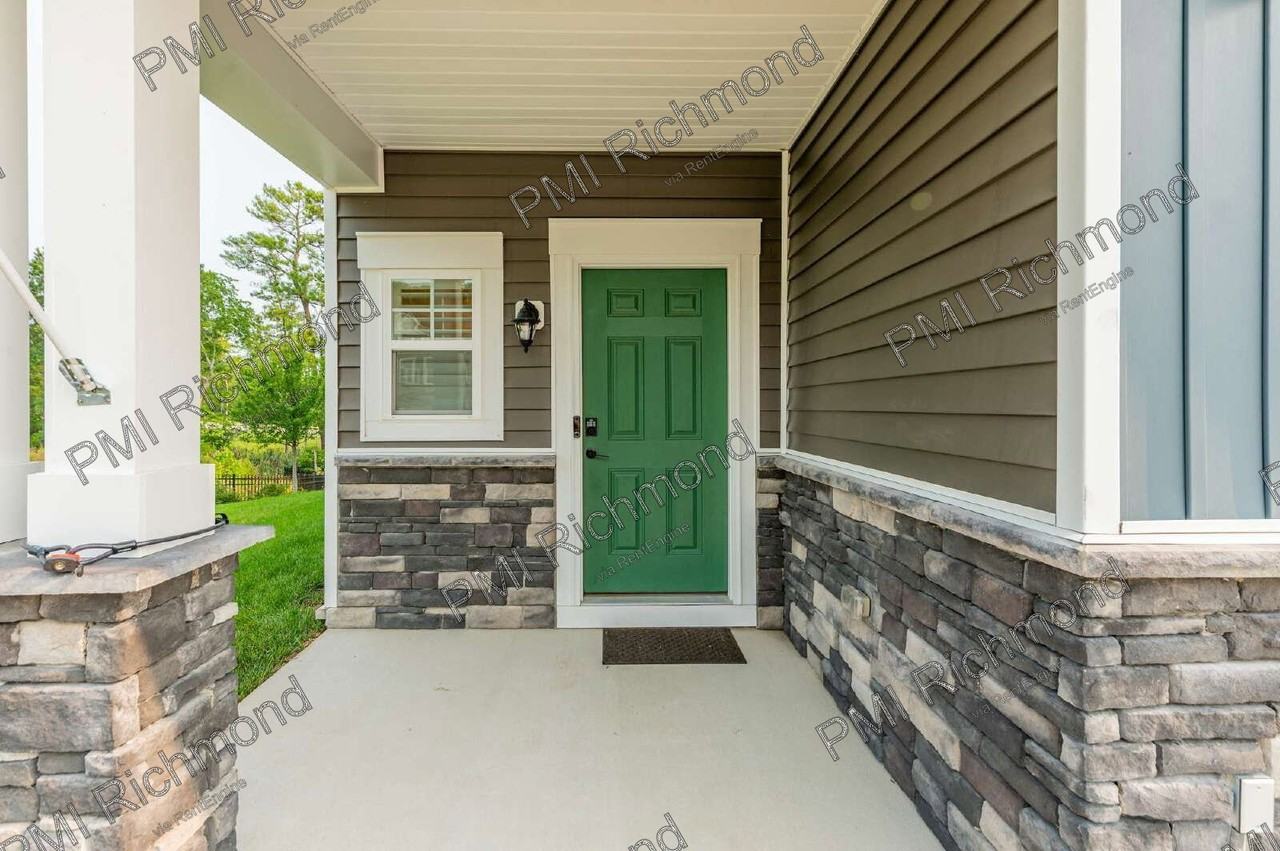 18320 Palisades Ct - Photo 5 of 36
