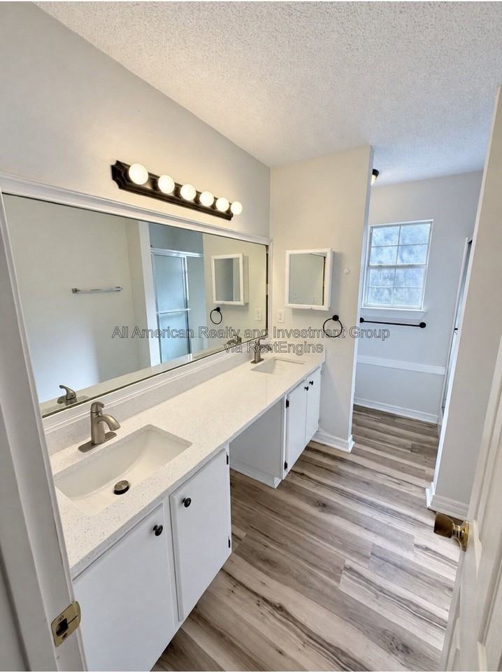 968 Southern Oaks Ct - Photo 6 of 11
