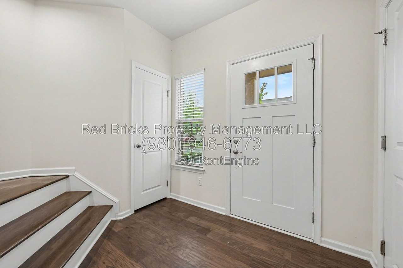 11044 Telegraph Rd Nw - Photo 7 of 29