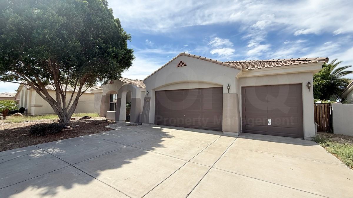 3630 S Velero St - Photo 2 of 37