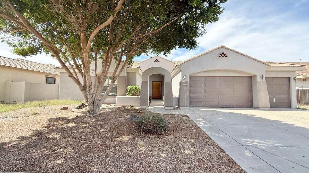 3630 S Velero St - Photo 3 of 37