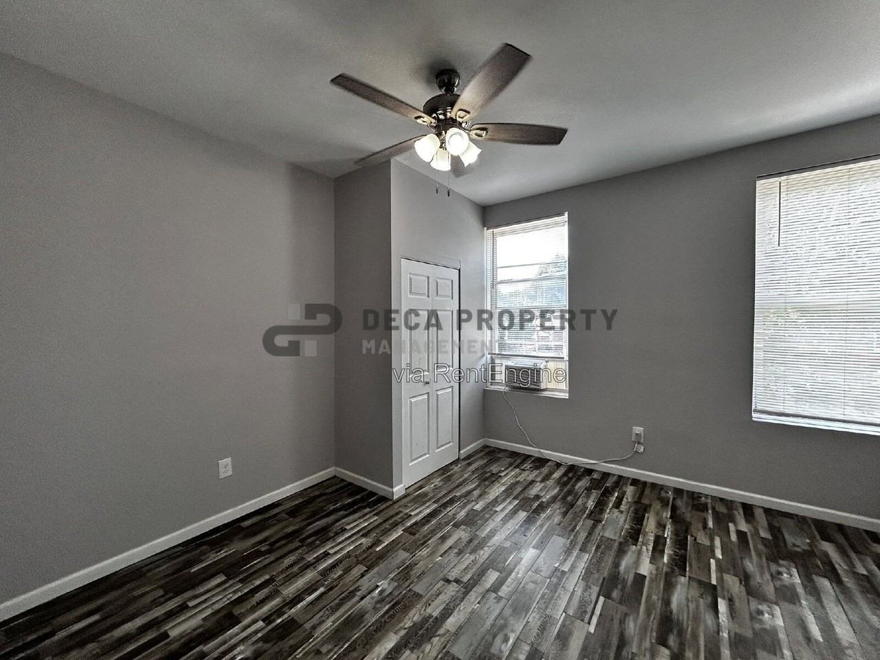 605 Holly Hills Ave #A - Photo 5 of 12