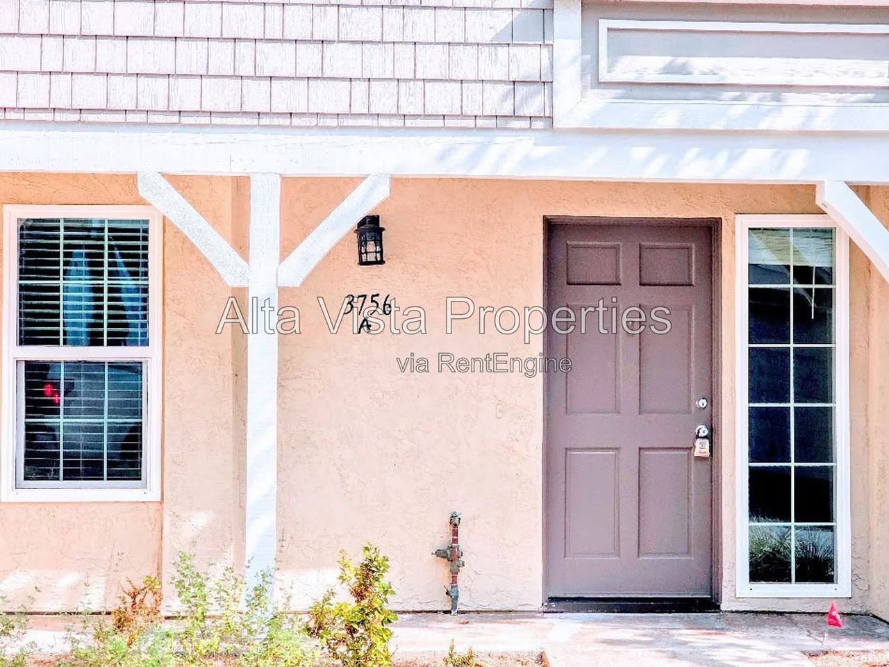 3756 Balboa Ter #A - Photo 4 of 35