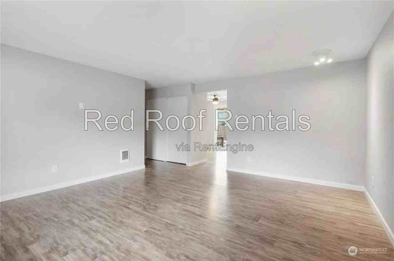 307 Whitesell Ct Nw - Photo 4 of 20