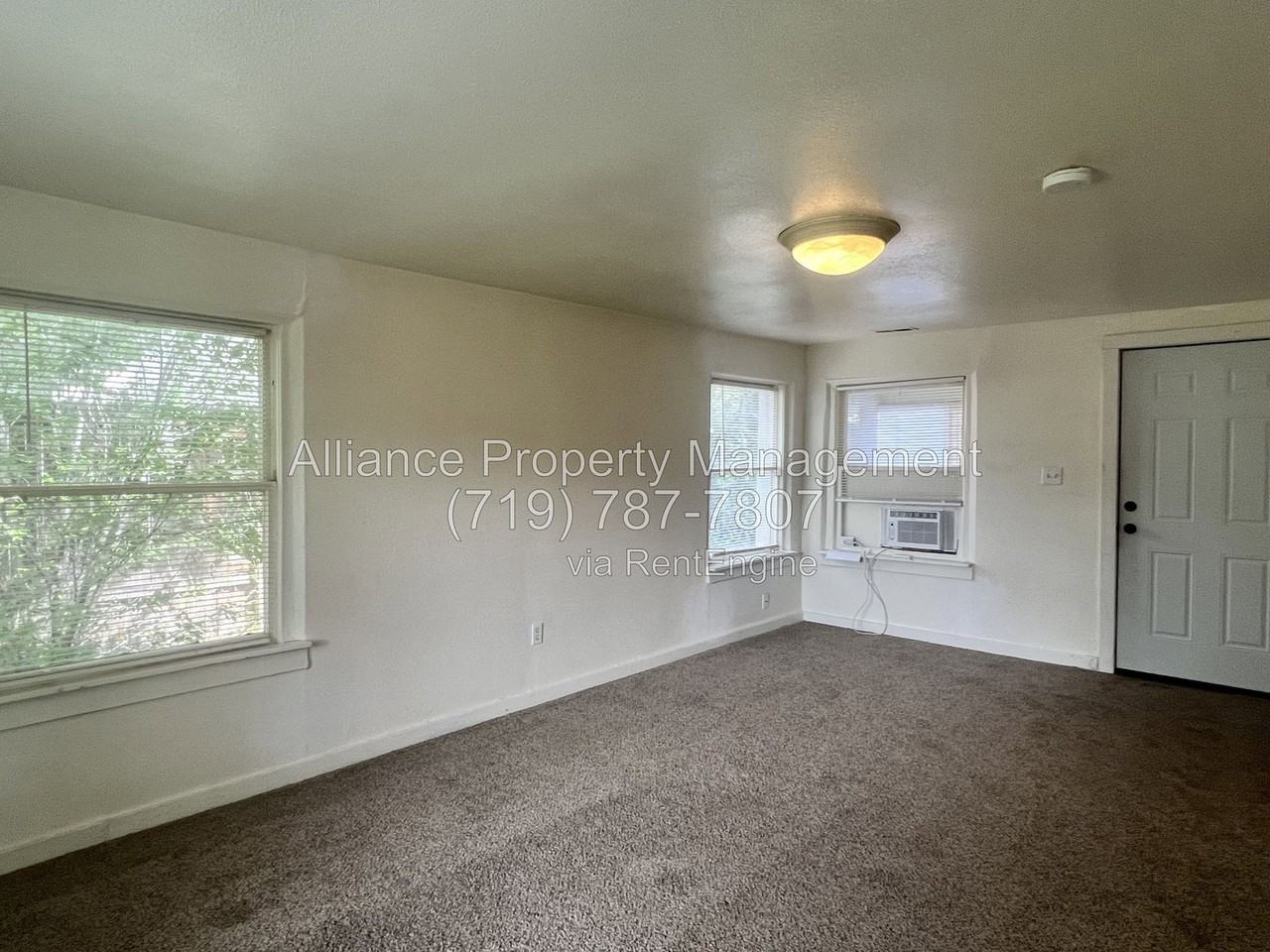 2519 E Monument St - Photo 5 of 18