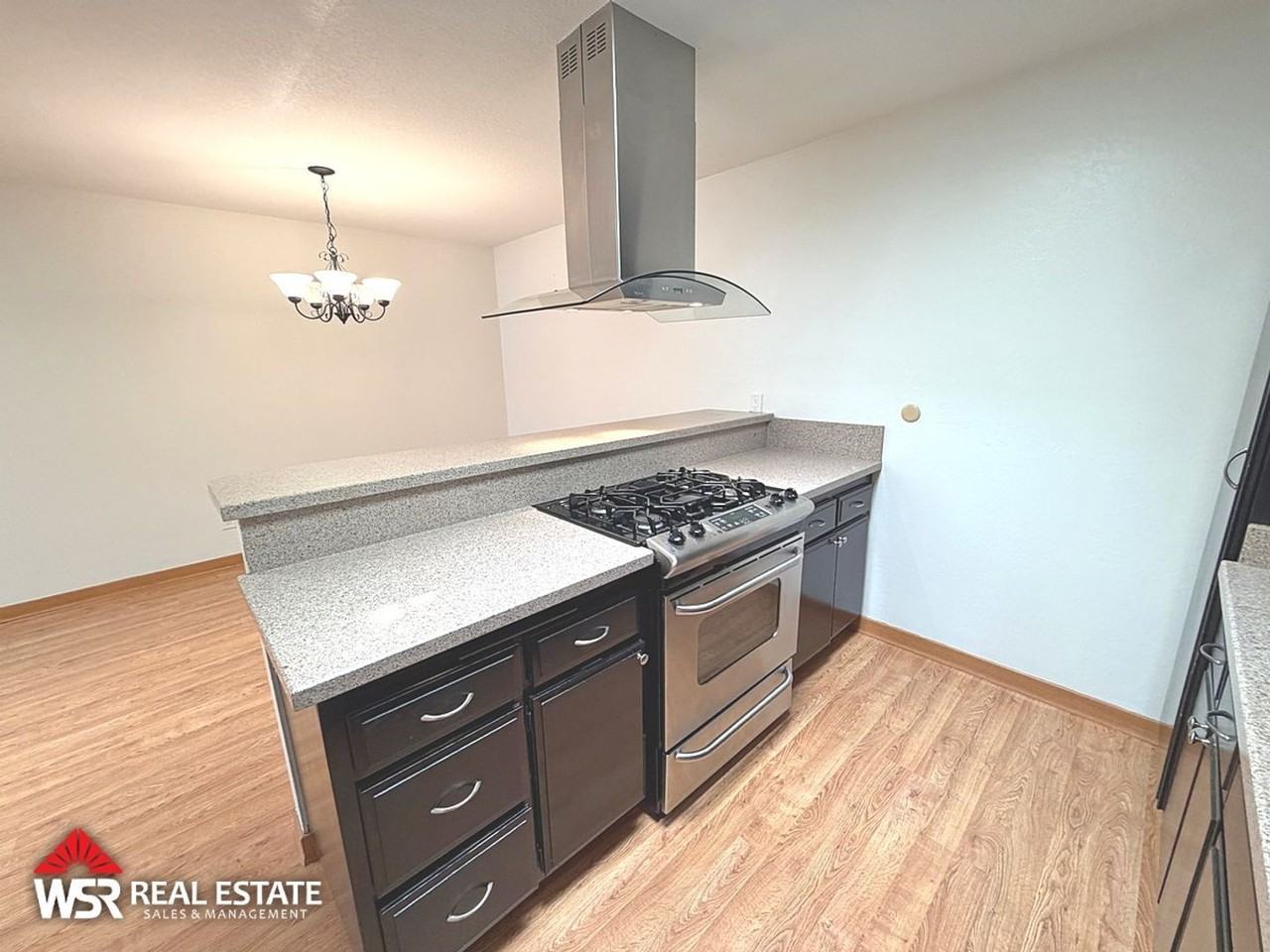 8805 Amigos Pl - Photo 6 of 36