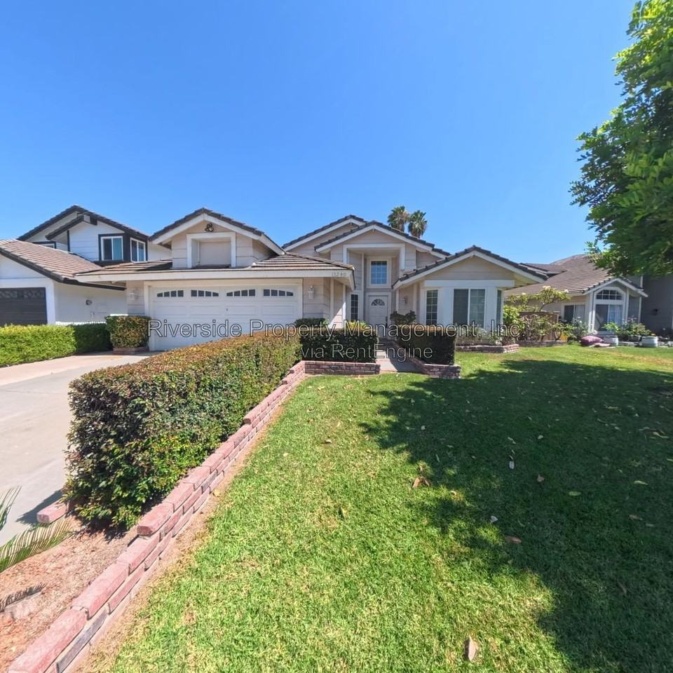 13240 February Dr - Photo 2 of 40