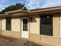 810 Central Ave #B - Photo 1 of 1