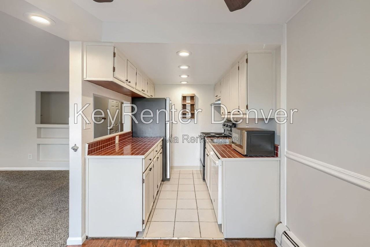 1270 N Marion St #312 - Photo 6 of 12