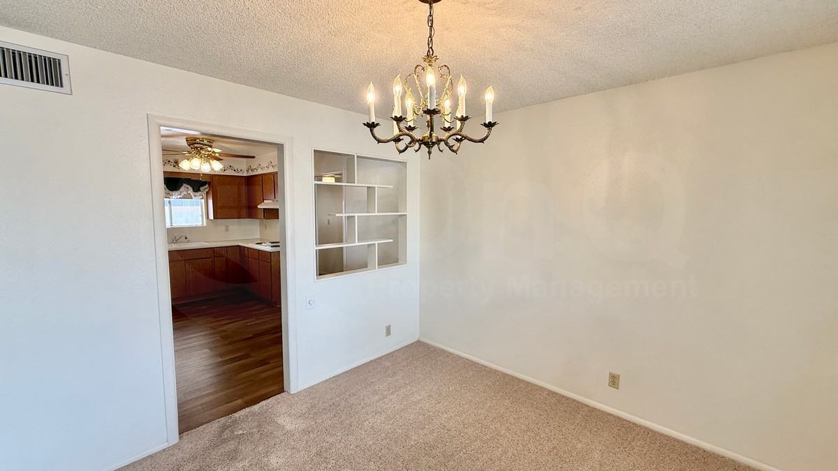 5925 E Boise St - Photo 6 of 24