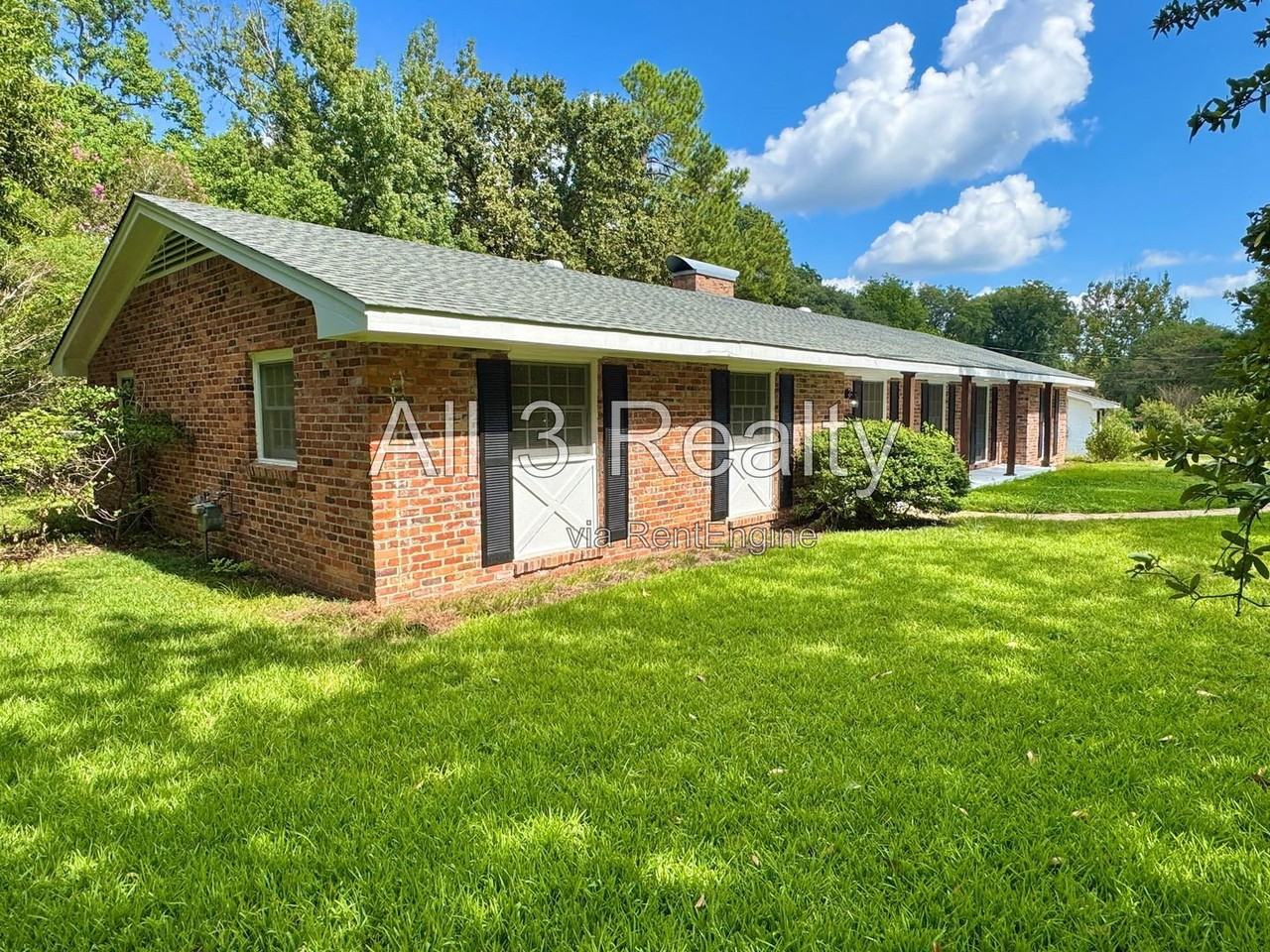 2557 Woodley Rd - Photo 2 of 49