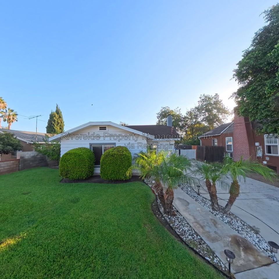 3695 Mckenzie St - Photo 2 of 27
