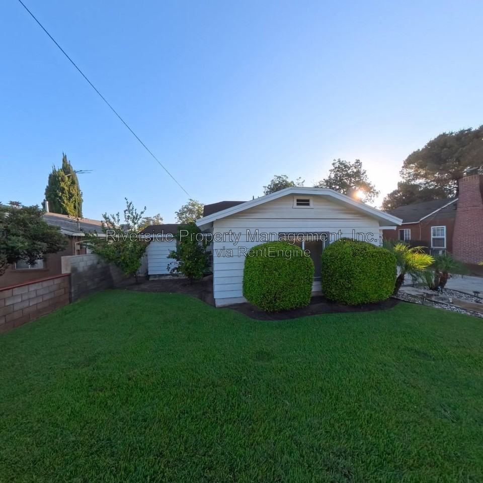 3695 Mckenzie St - Photo 4 of 27