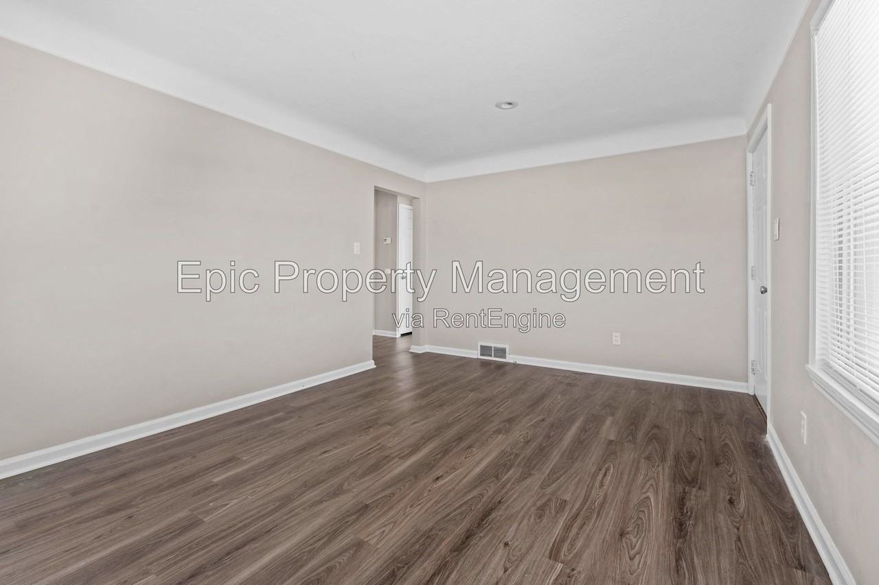 13556 Pullman St - Photo 6 of 13