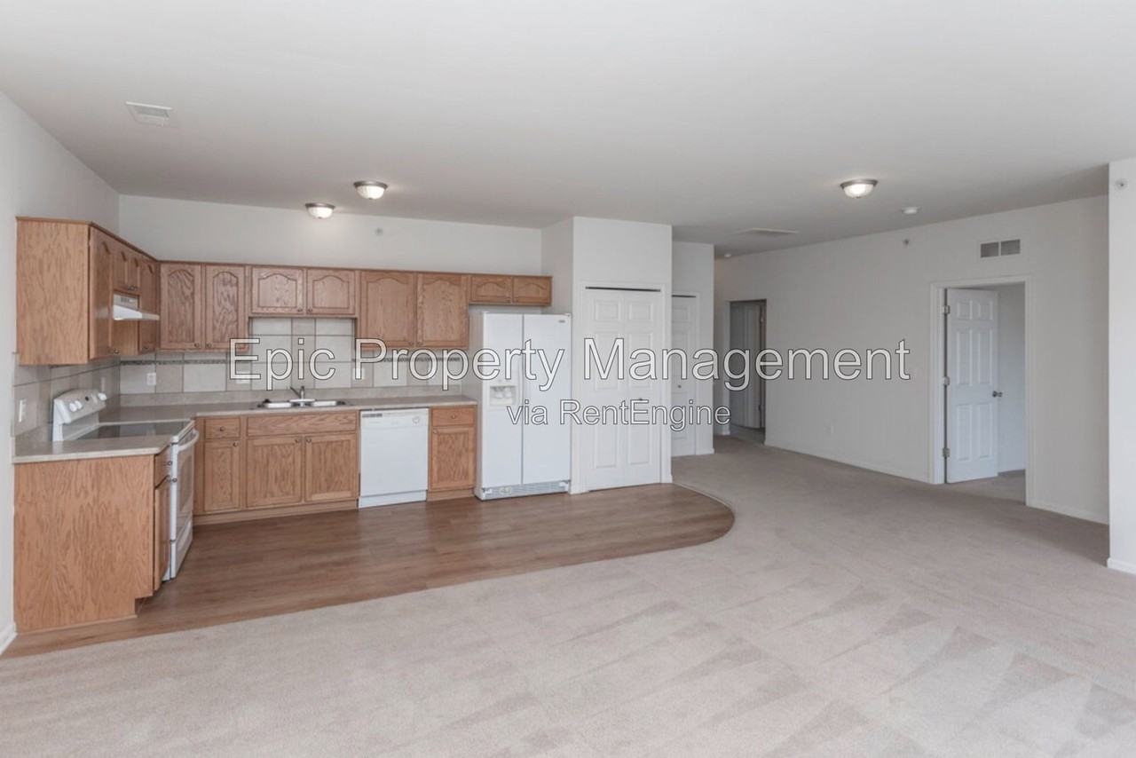 45570 Evansway Dr - Photo 2 of 11
