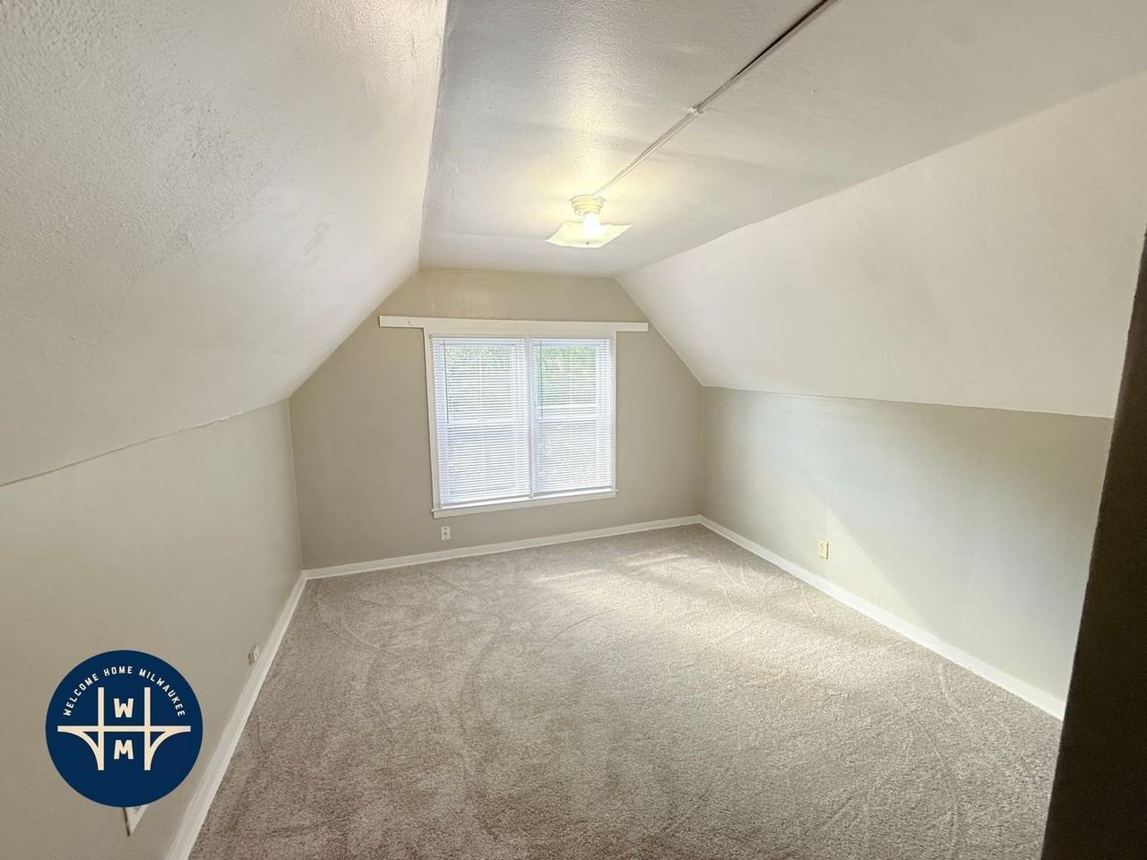 2038A S Layton Blvd - Photo 5 of 8